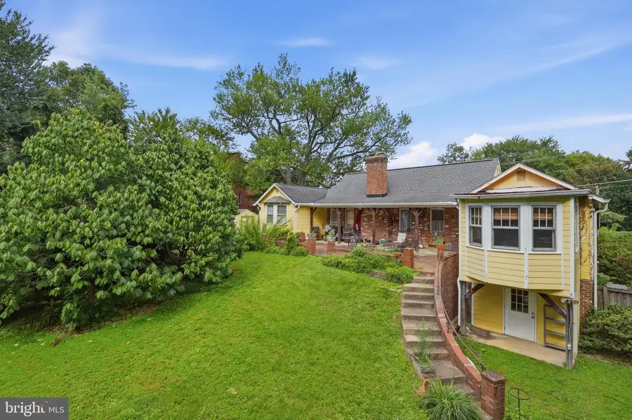 1841 Kirby Rd, McLean, VA 22101 - #3