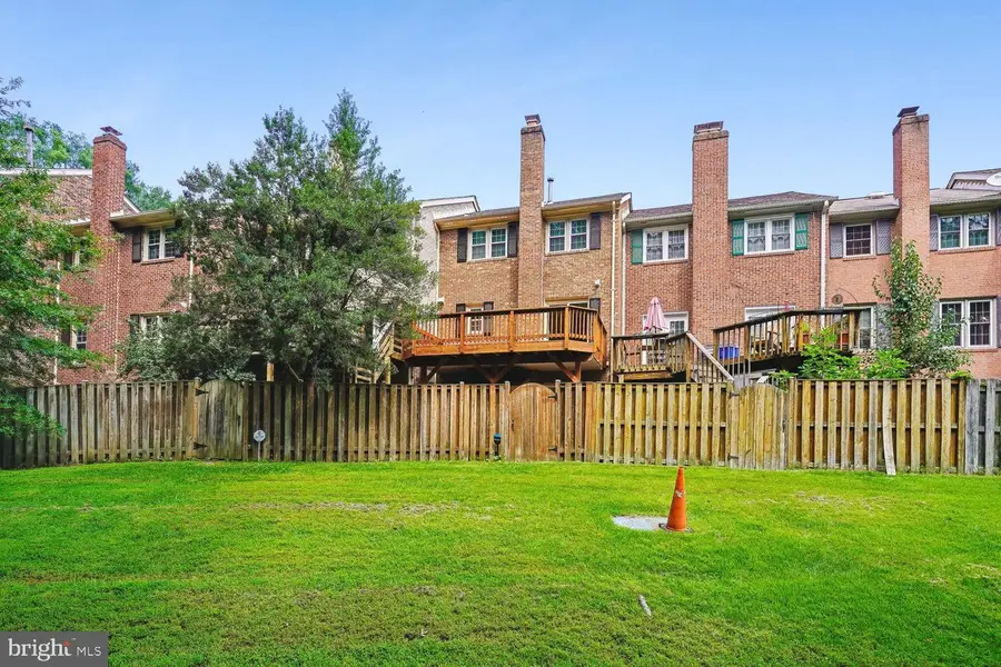 2747 Carter Farm Ct, Alexandria, VA 22306 - #3