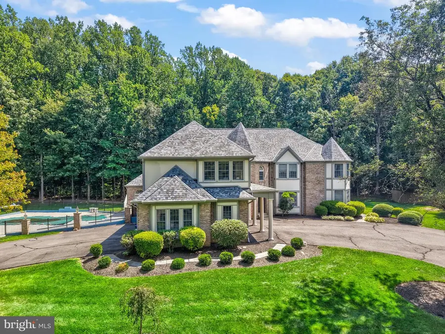 9827 Lake Meadow Ct, Burke, VA 22015 - #3