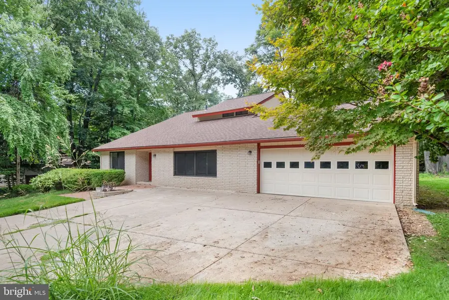 5340 Aylor Rd, Fairfax, VA 22032 - #2