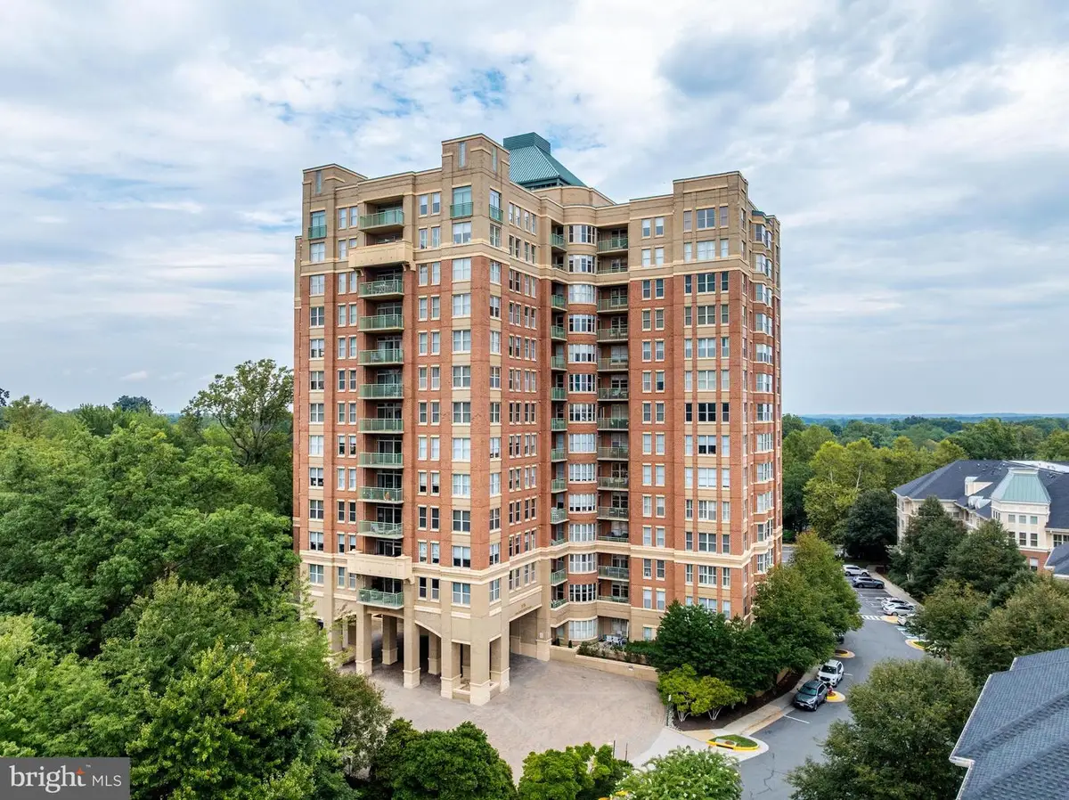 11776 Stratford House Pl #1204, Reston, VA 20190 - #1