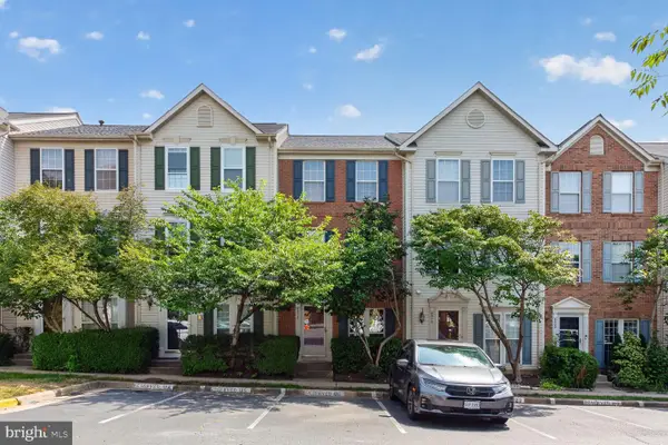 4312 Sutler Hill Sq, FAIRFAX, VA 22033