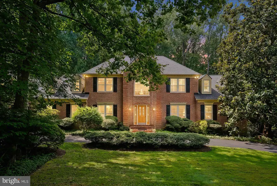 2022 Spring Branch Dr, Vienna, VA 22181 - #2