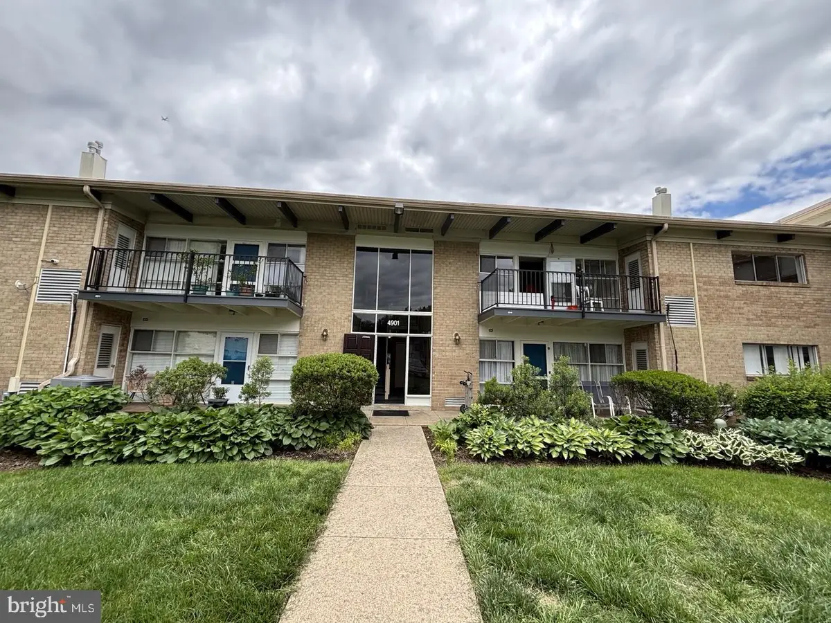 4901 Americana Dr #202, Annandale, VA 22003 - #1