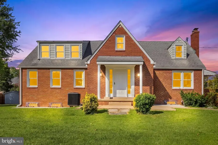 6334 Edgemoor Ln, Alexandria, VA 22312 - #3