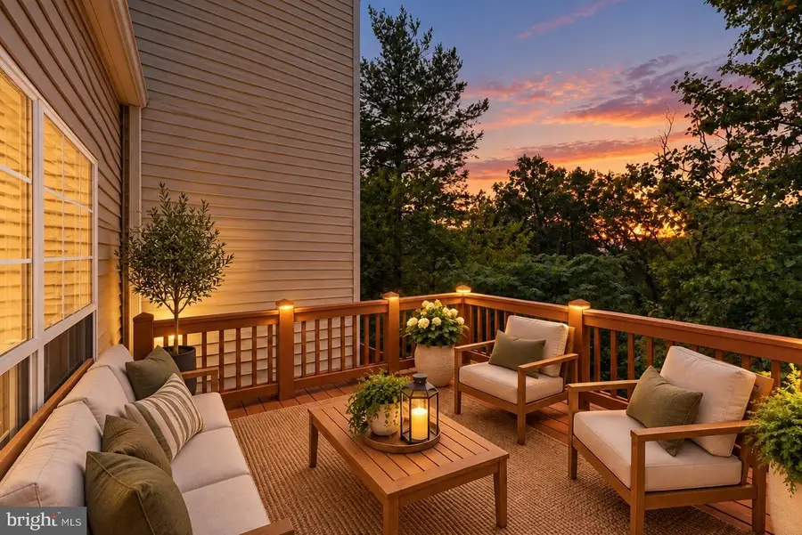 13280 Maple Creek Ln, Centreville, VA 20120 - #3