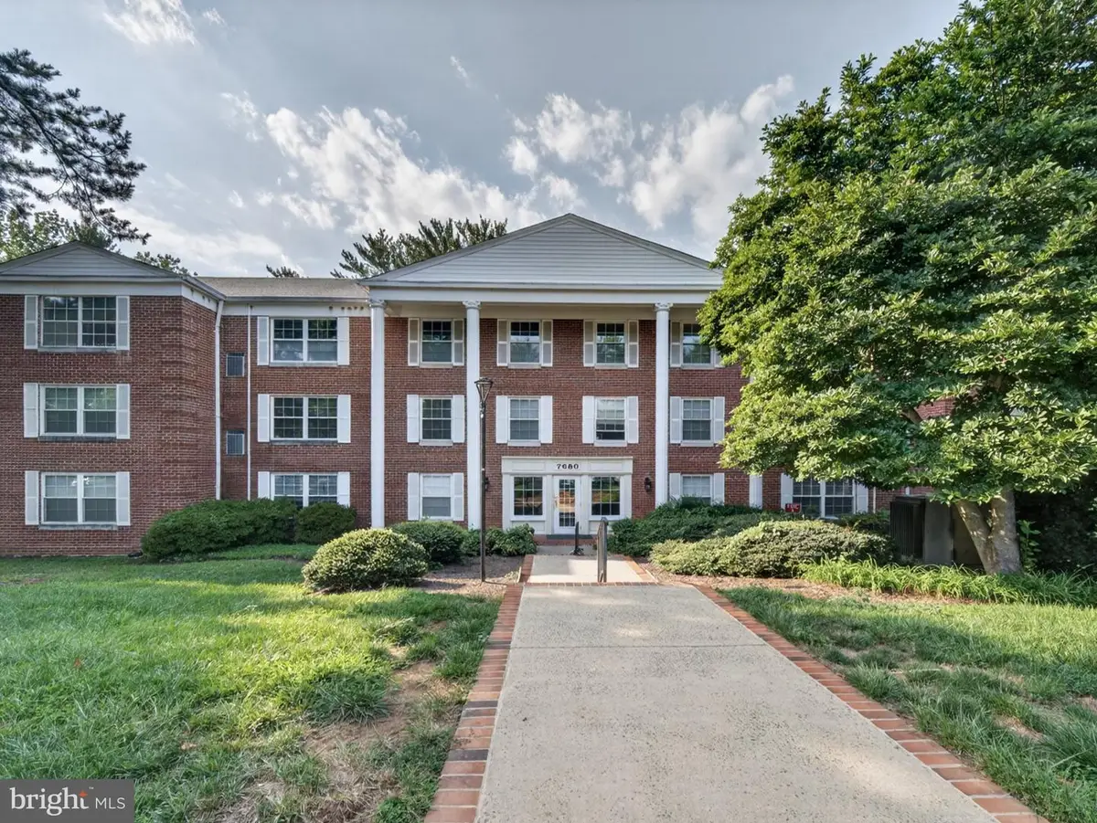 7680 Tremayne Pl #311, McLean, VA 22102 - #1