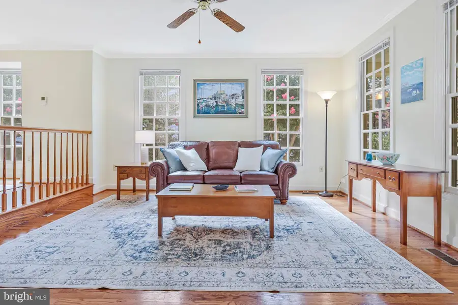 1451 Cedar Ave, McLean, VA 22101 - #3