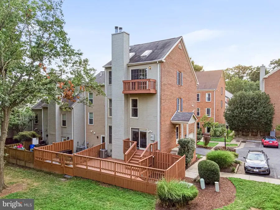 7561 Chrisland Cv Cv, Falls Church, VA 22042 - #2