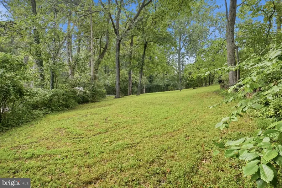 4217 Pineridge Dr, Annandale, VA 22003 - #2