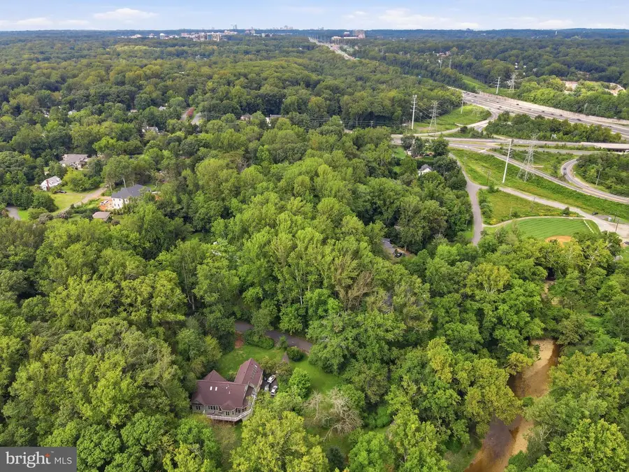 4217 Pineridge Dr, Annandale, VA 22003 - #3