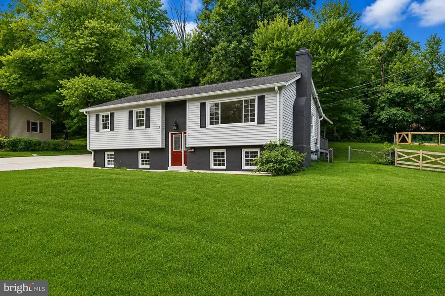 6212 Thornwood Dr, Alexandria, VA 22310 - #3
