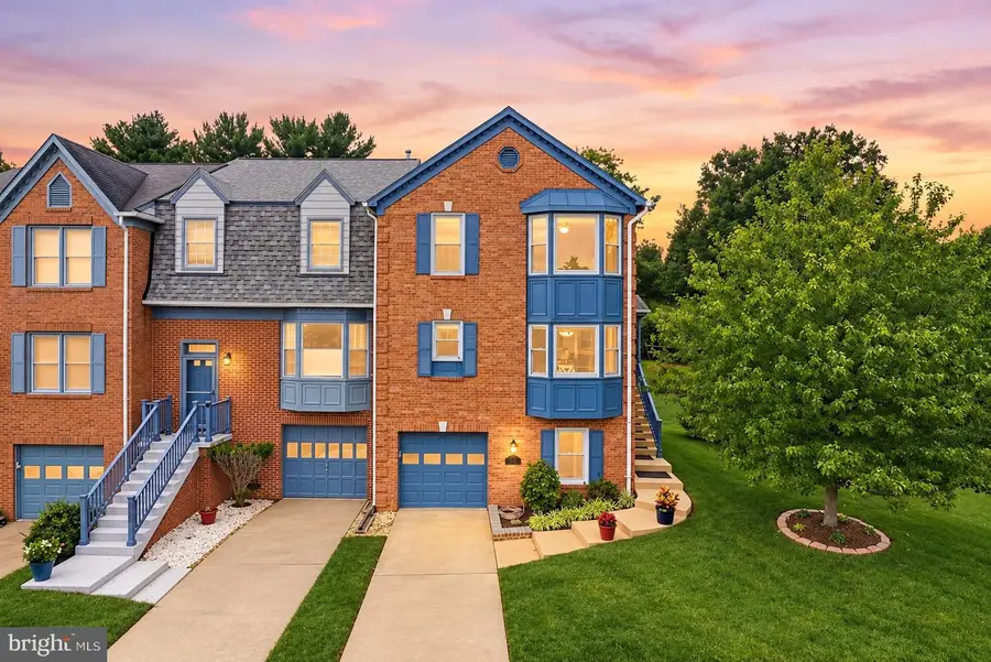 4500 Sawgrass Ct, Alexandria, VA 22312 - #3