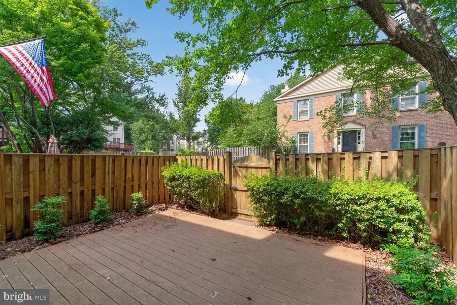 6548 Bermuda Green Ct, Alexandria, VA 22312 - #2