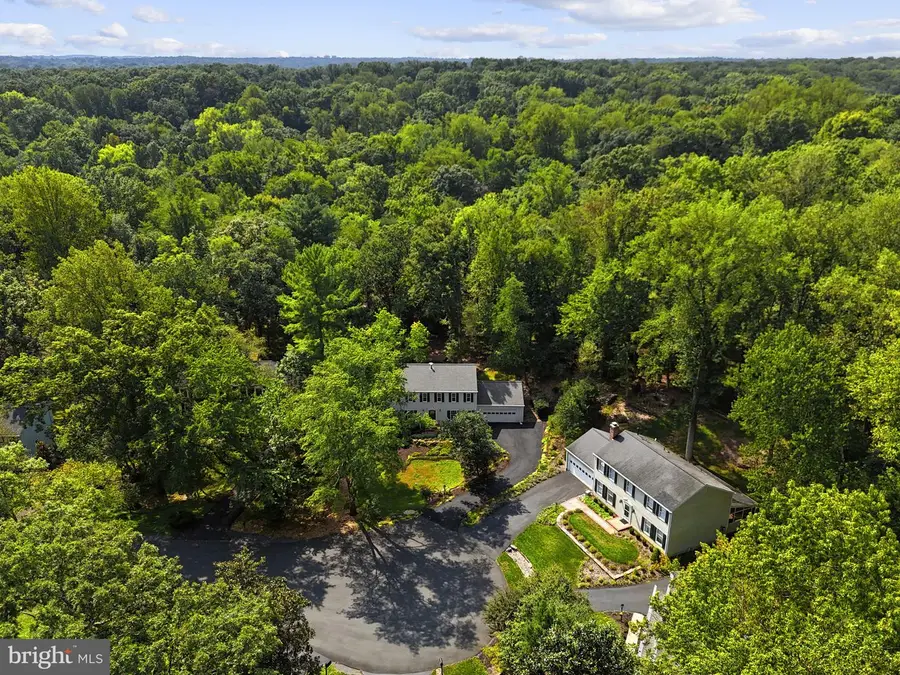11231 Hunting Horn Ln, Reston, VA 20191 - #3