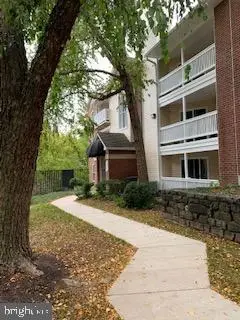 1532 Lincoln Way #103, McLean, VA 22102 - #1