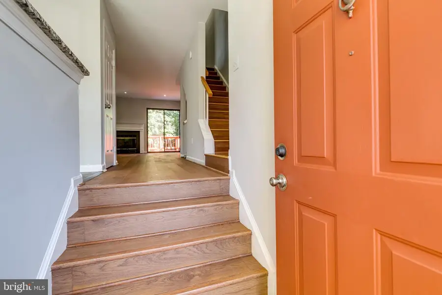 13656 Wildflower Ln, Clifton, VA 20124 - #2