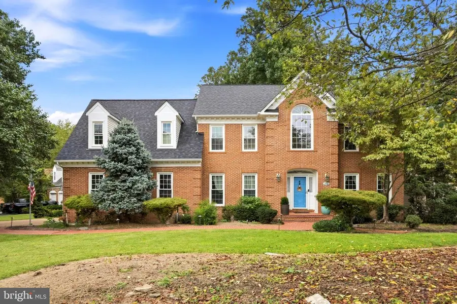 8605 Woodwren Ter, Fairfax Station, VA 22039 - #2