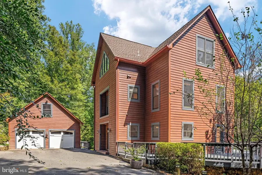 12525 Paradise Spring Rd, Clifton, VA 20124 - #2