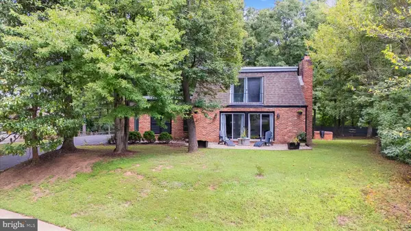 11202 Wedge Dr, RESTON, VA 20190