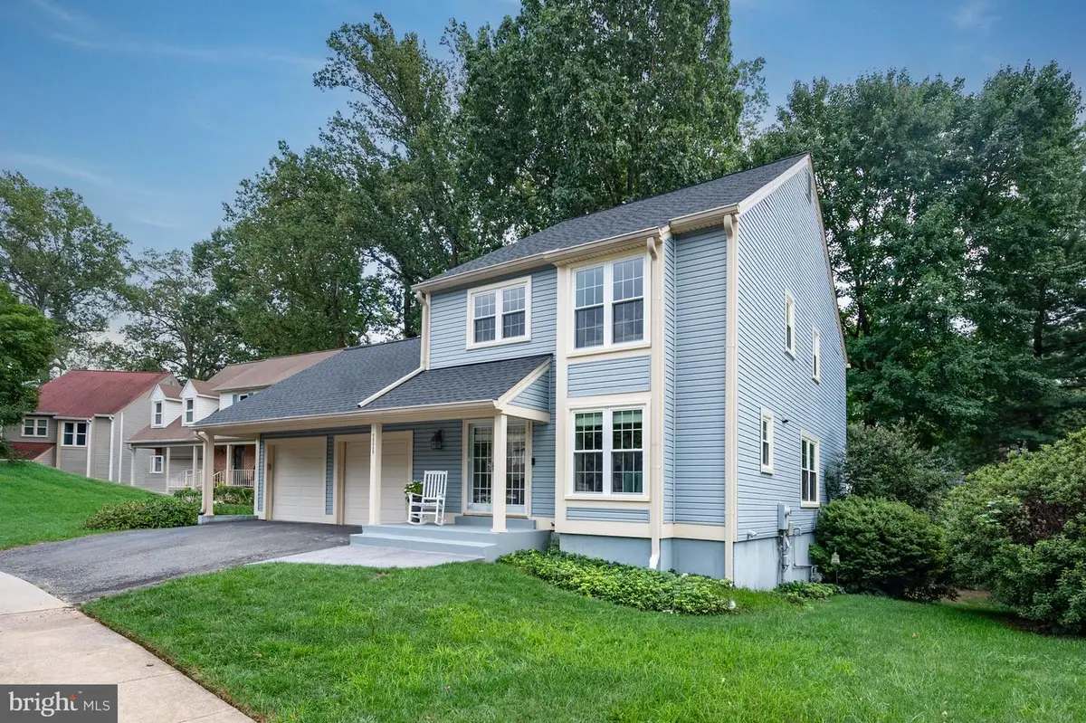 10008 Beacon Pond Ln, Burke, VA 22015 - #1