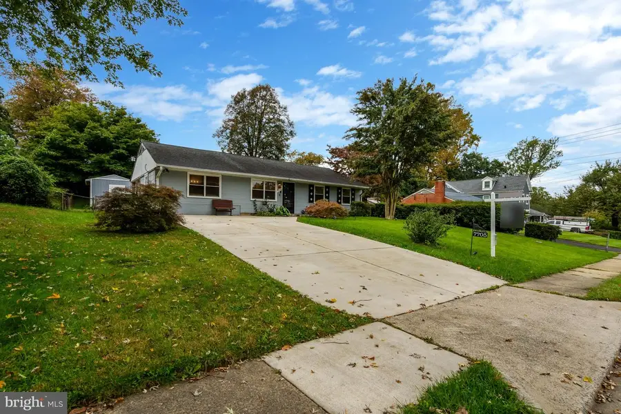 7705 Kalorama Rd, Annandale, VA 22003 - #2