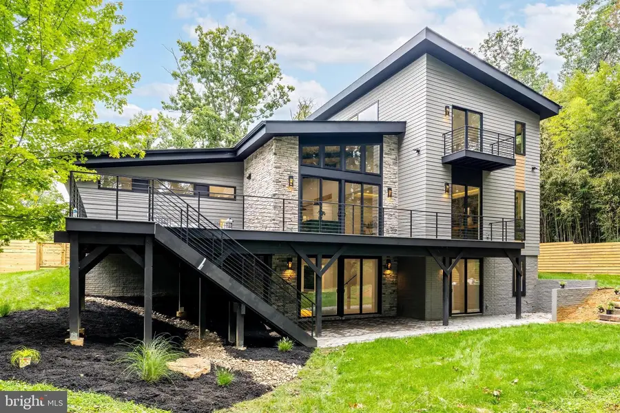 4916 Ridgewood Rd, Alexandria, VA 22312 - #2