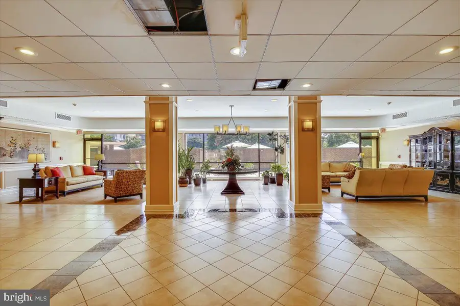 6800 Fleetwood Rd #515, McLean, VA 22101 - #2