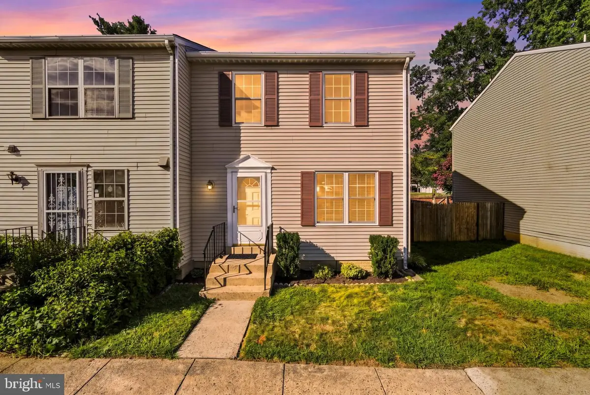 2836 Lester Lee Ct, Falls Church, VA 22042 - #1
