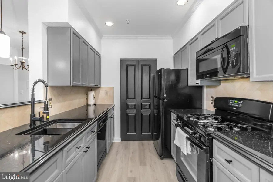 12919 Alton Sq #202, Herndon, VA 20170 - #2