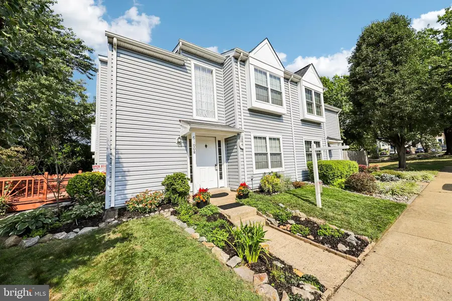 6100-b Hoskins Hollow Cir, Centreville, VA 20121 - #3
