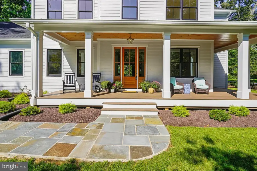 7926 Bolling Dr, Alexandria, VA 22308 - #3