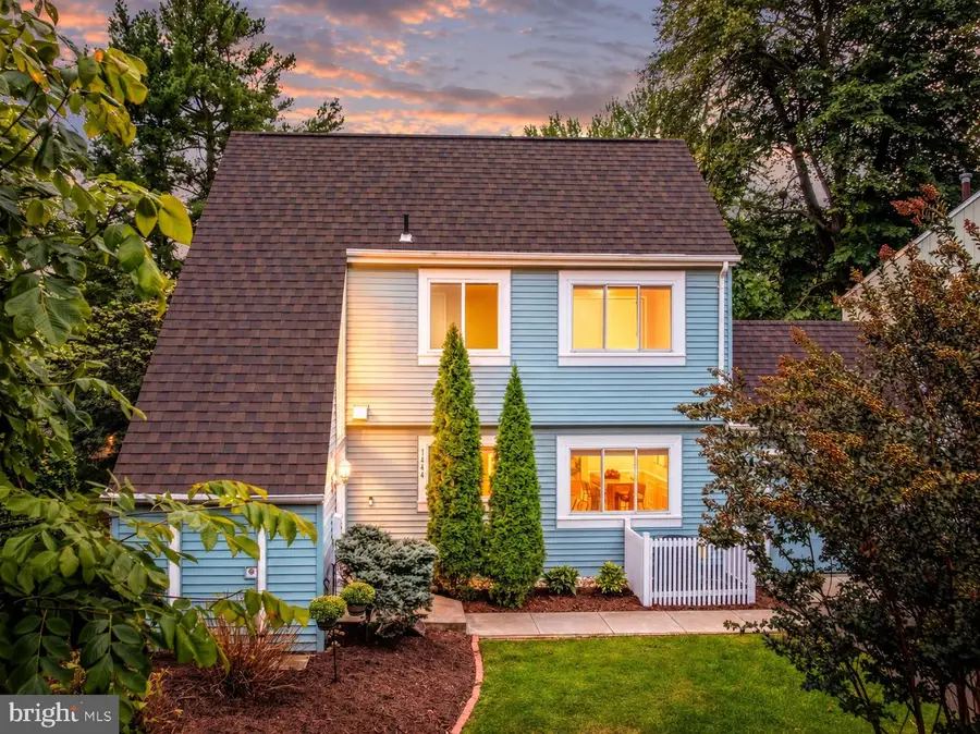 1444 Yellowwood Ct, Reston, VA 20190 - #2