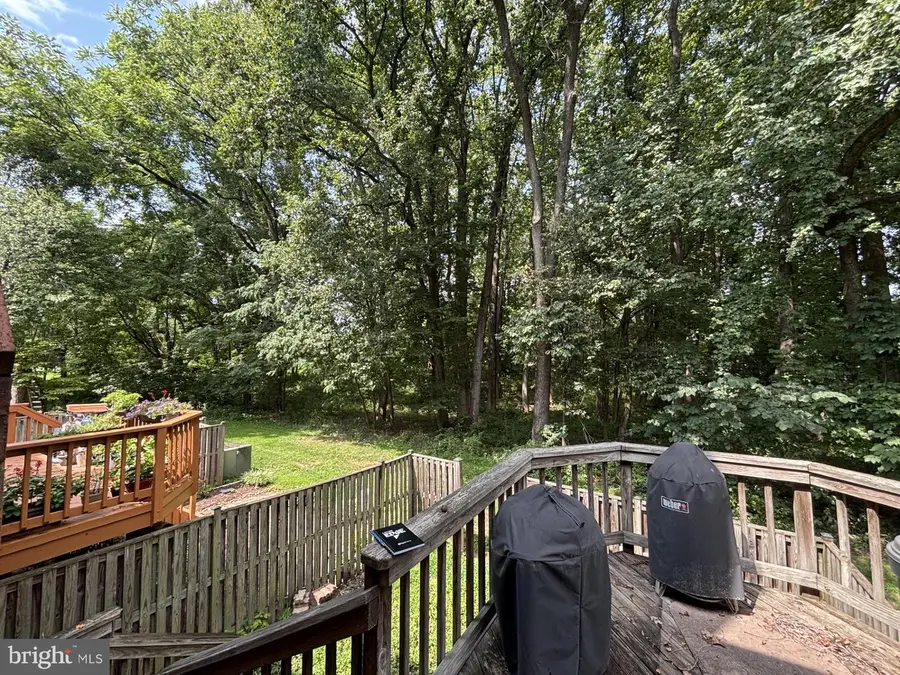 3106 Borge St, Oakton, VA 22124 - #2