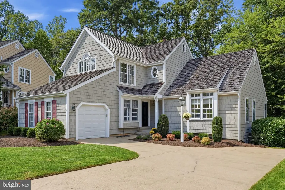 1252 Lamplighter Way, Reston, VA 20194 - #1