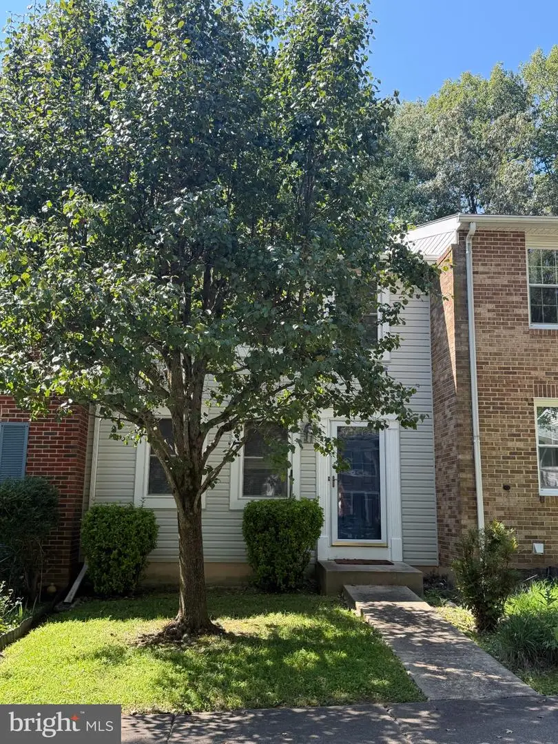 8172 Curving Creek Ct, Springfield, VA 22153 - #1