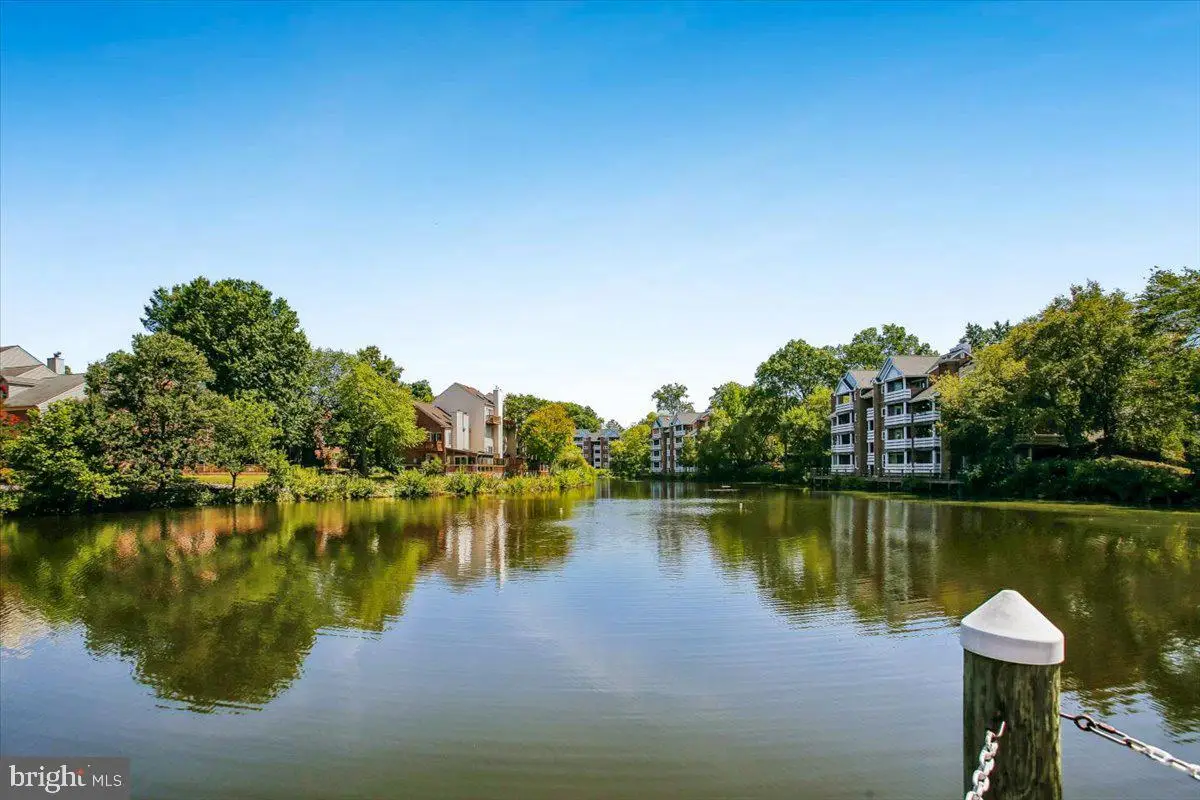 7604-j Lakeside Village Dr, Falls Church, VA 22042 - #1