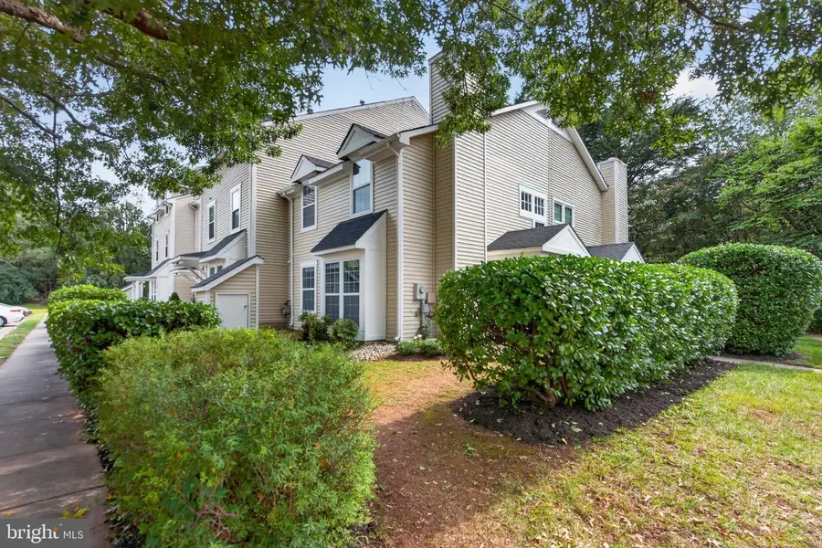 6078 Netherton St, Centreville, VA 20120 - #2