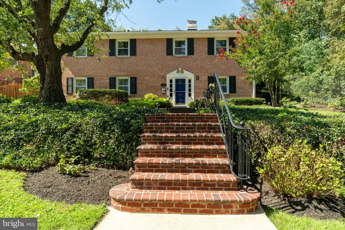 6418 Cygnet Dr, Alexandria, VA 22307 - #1