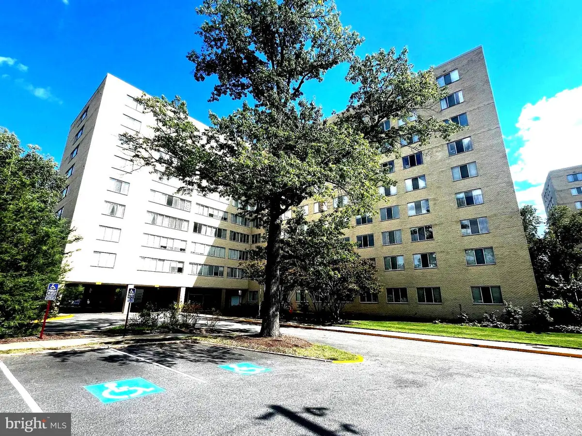 6621 Wakefield Dr #419, Alexandria, VA 22307 - #1
