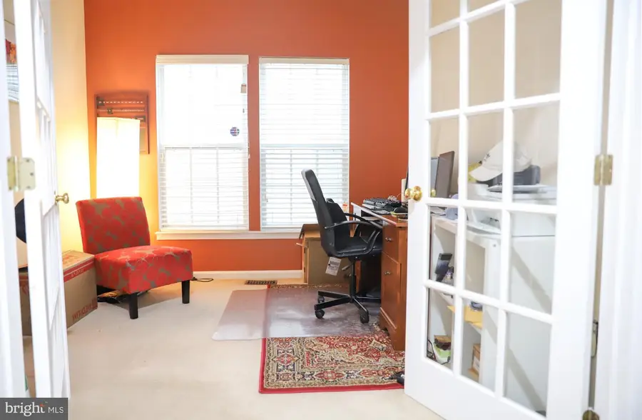 8742 Talbott Farm Dr, Alexandria, VA 22309 - #3