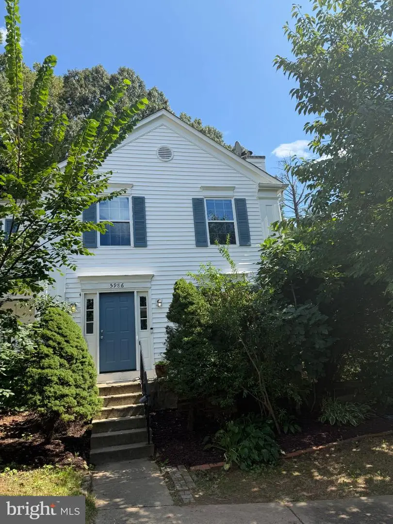 5986 Powells Landing Rd, Burke, VA 22015 - #1