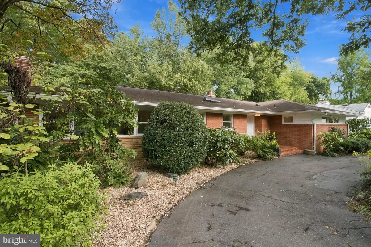 3418 Blair Rd, Falls Church, VA 22041 - #1
