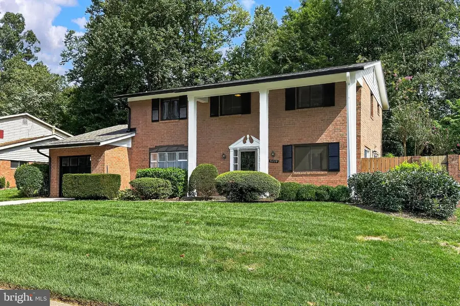 5239 Richardson Dr, Fairfax, VA 22032 - #2
