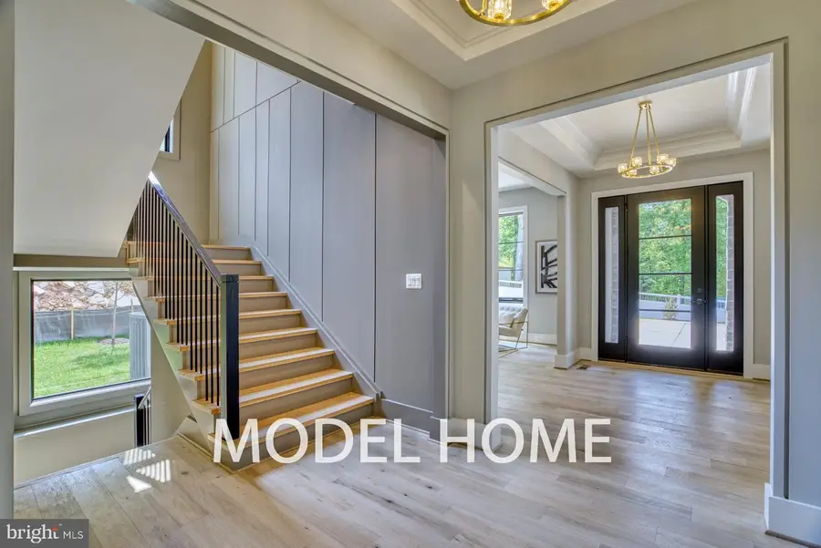 1504 Walden Dr, McLean, VA 22101 - #3