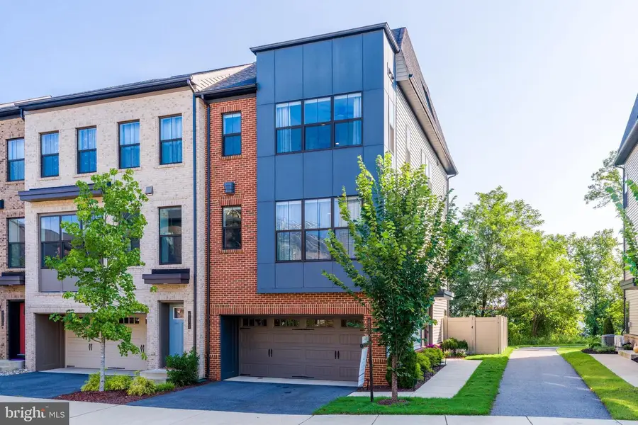 6277 Edsall Rd, Alexandria, VA 22312 - #2