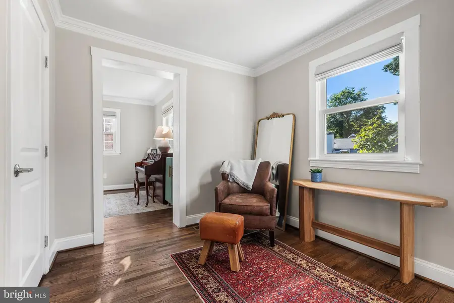 3121 Celadon Ln, Falls Church, VA 22044 - #2