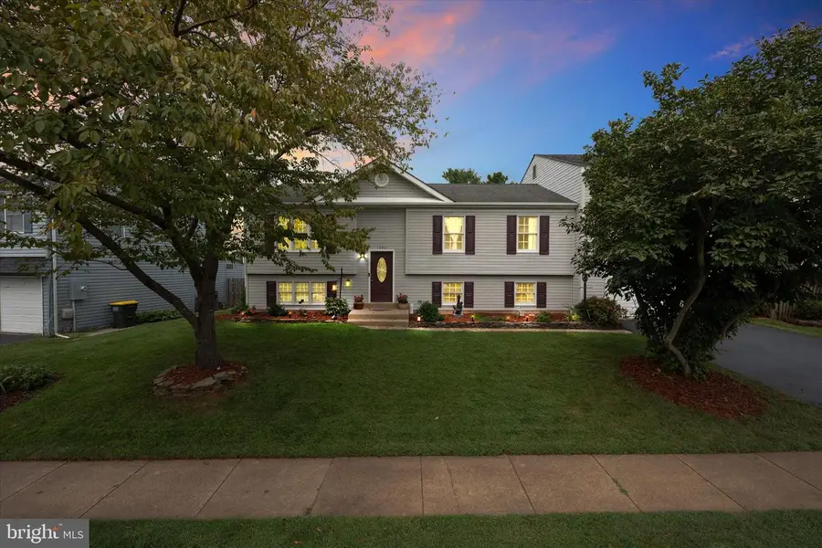 13341 Jasper Ct, Fairfax, VA 22033 - #2