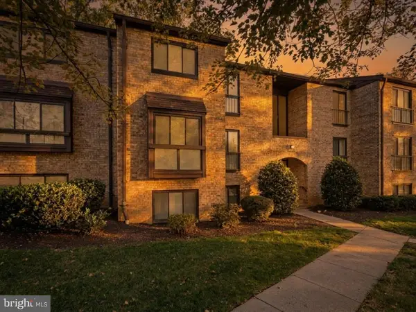 2000 Colts Neck Rd #22c, RESTON, VA 20191