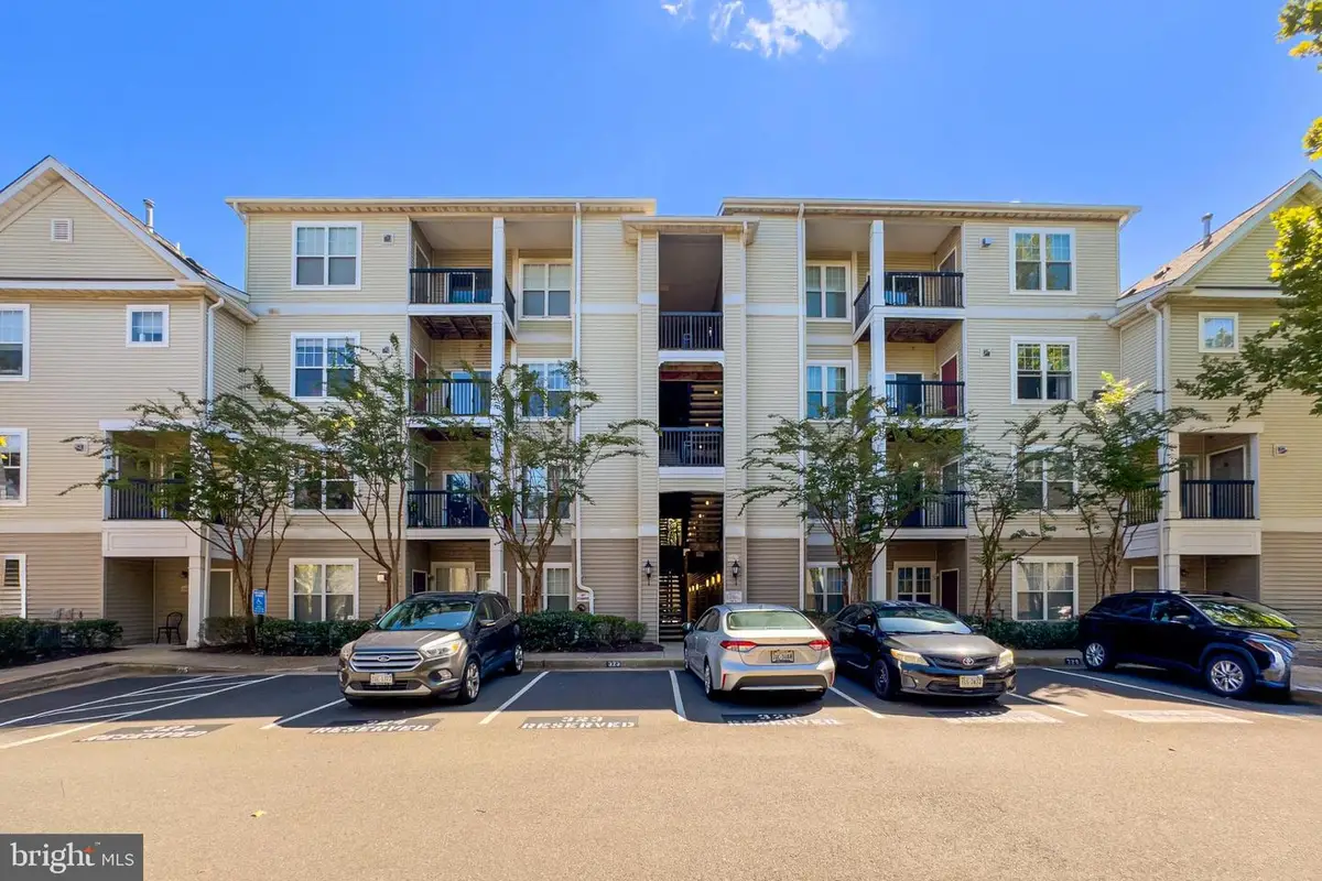 13363 Connor Dr #o, Centreville, VA 20120 - #1